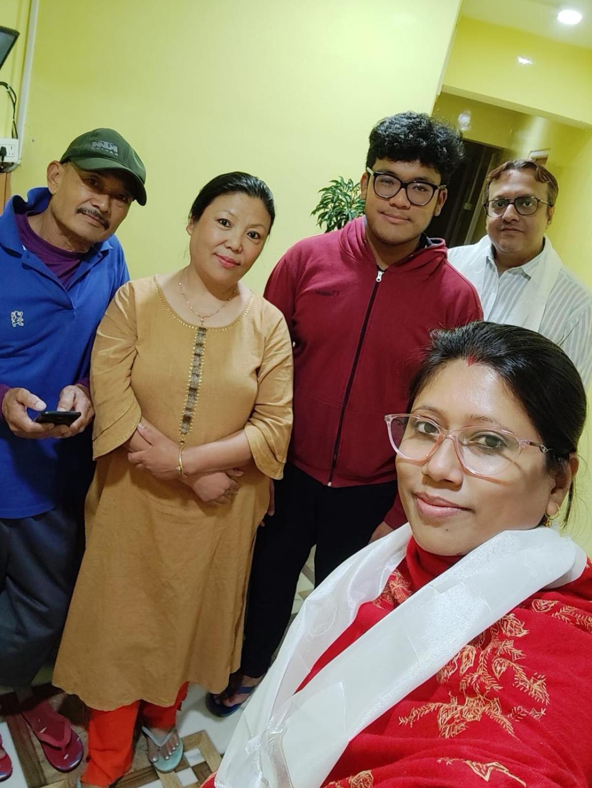 Dew Drops Guest House Darjeeling  Bagian luar foto