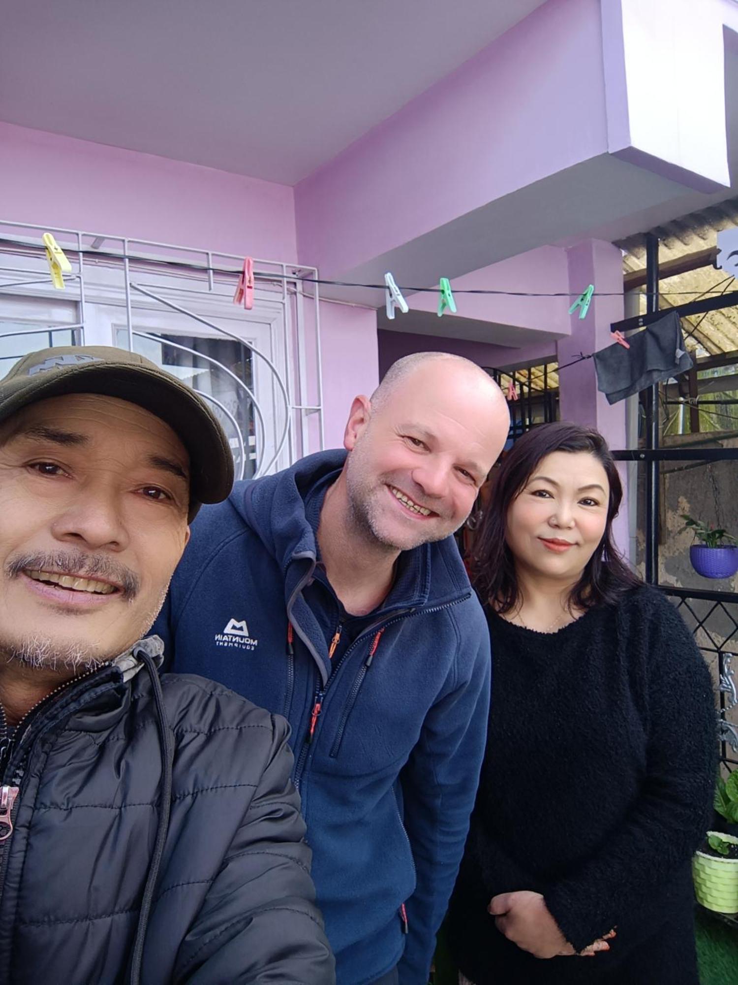 Dew Drops Guest House Darjeeling  Bagian luar foto